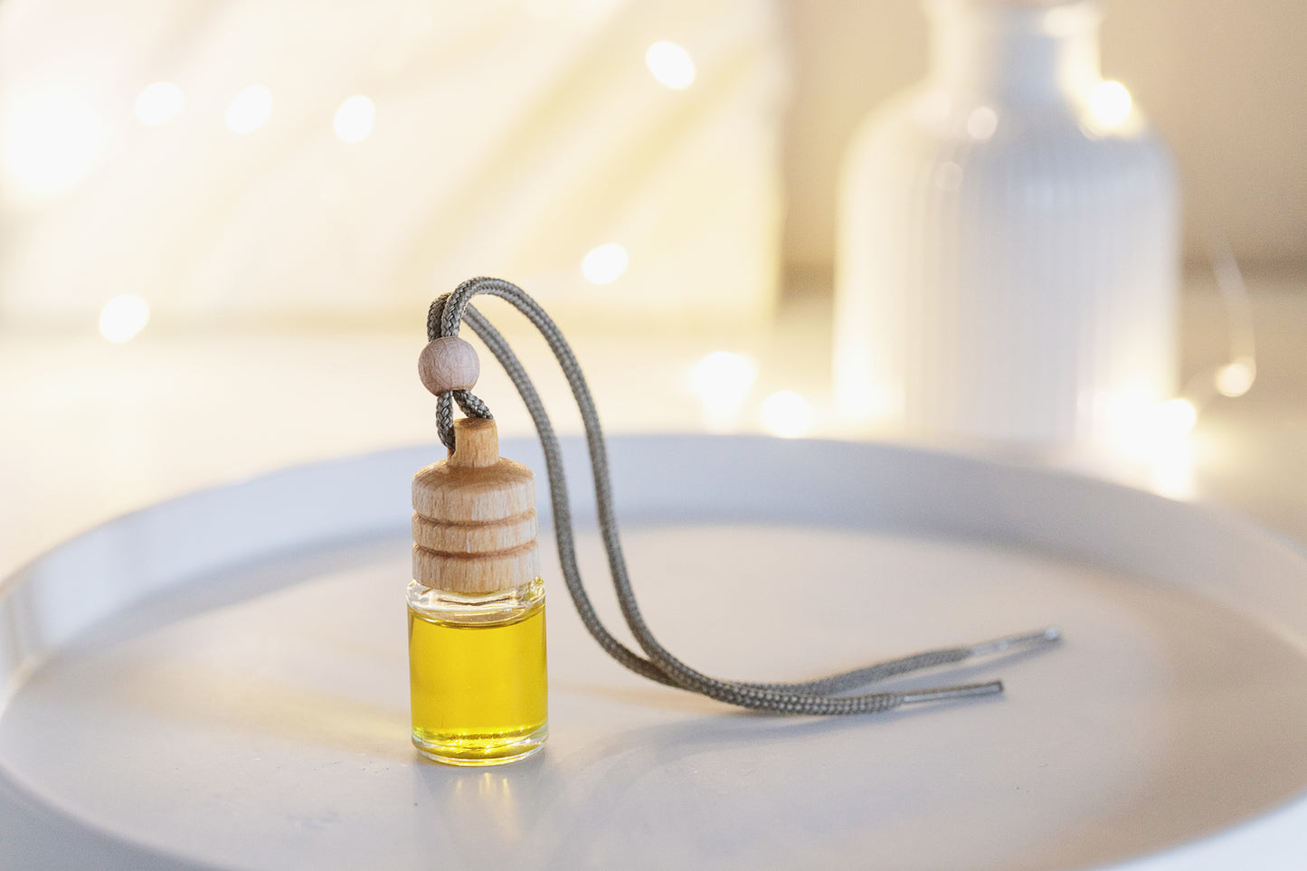 Car Diffuser Air Freshener – Aromatic Bliss On the Go!