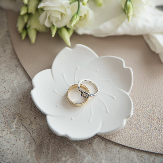 Small White Gypsum Tray – Minimalist Ring Dish & Holder for Small Items
