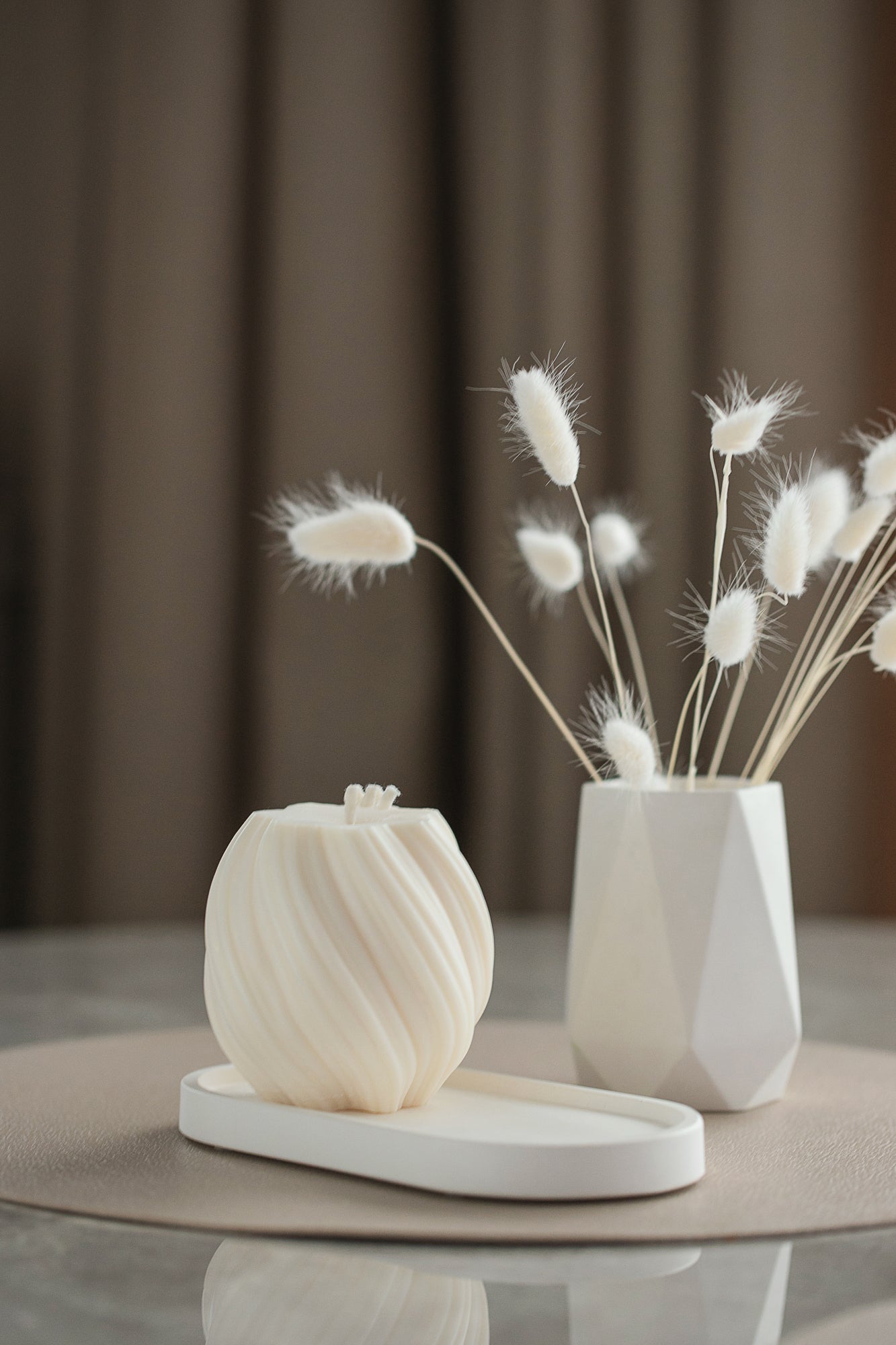 Aromātiskā sveces virpulis - rapšu vaska svece, iekārtošanās dāvanas ideja