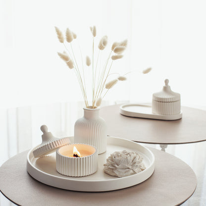 Dāvanu komplekts ar aromātisku sveci, lielu paplāti, vāzi un peonijas ziedu - Elegant Gypsum Home Decor