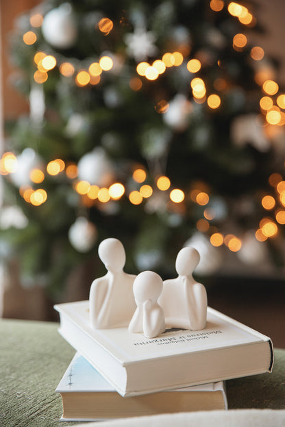 White Gypsum Family Trio Figurines, Elegant Shelf Decor Statue, Sculpture Ornament, Thoughtful Gift for Family