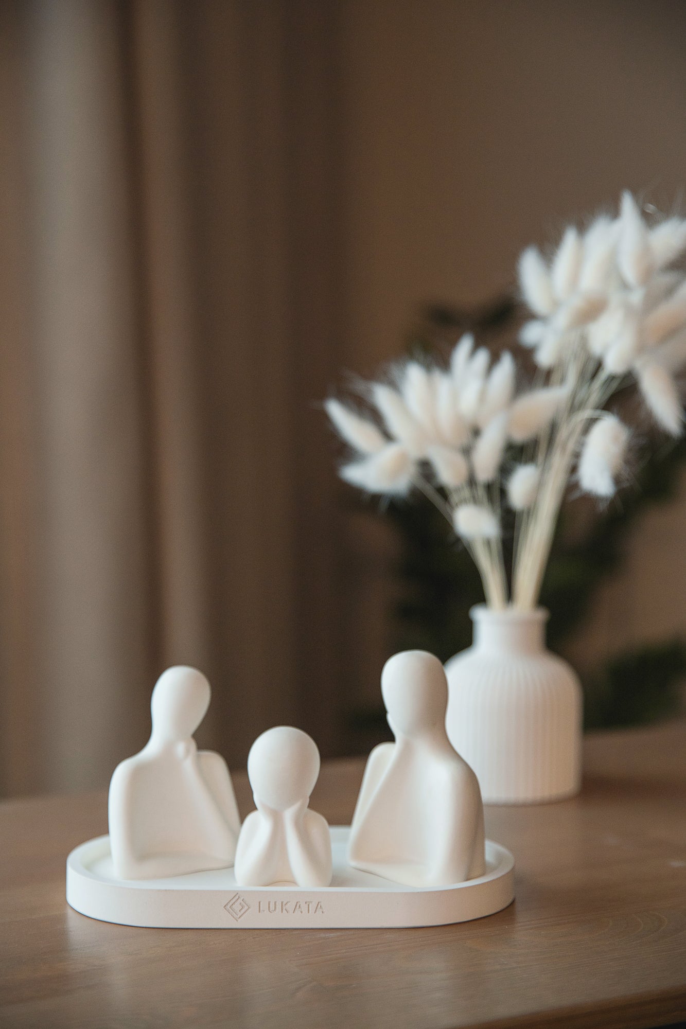 White Gypsum Family Trio Figurines, Elegant Shelf Decor Statue, Sculpture Ornament, Thoughtful Gift for Family