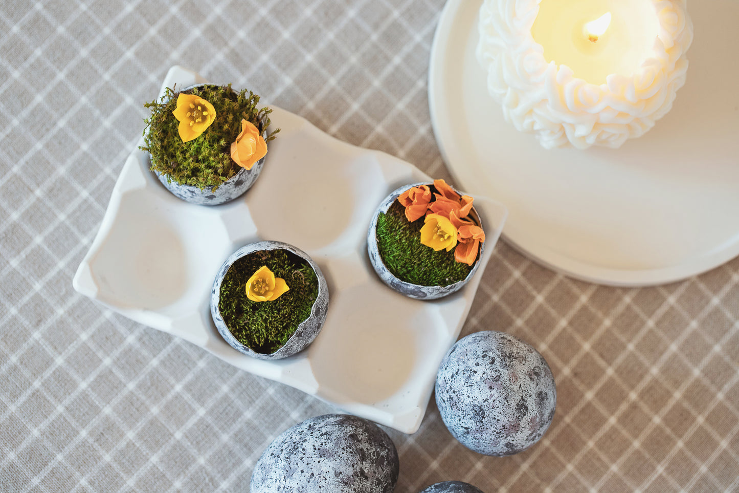 Handmade White Easter Egg Holder – 6-Grids Egg Tray & Storage Dish, Elegant Egg Crate for Kitchen Accessories