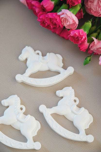 Horse Ornament – Christmas Tree Decoration Thank You Gift or Christening Invitation - Engravable Gypsum decor element - Pack of 6