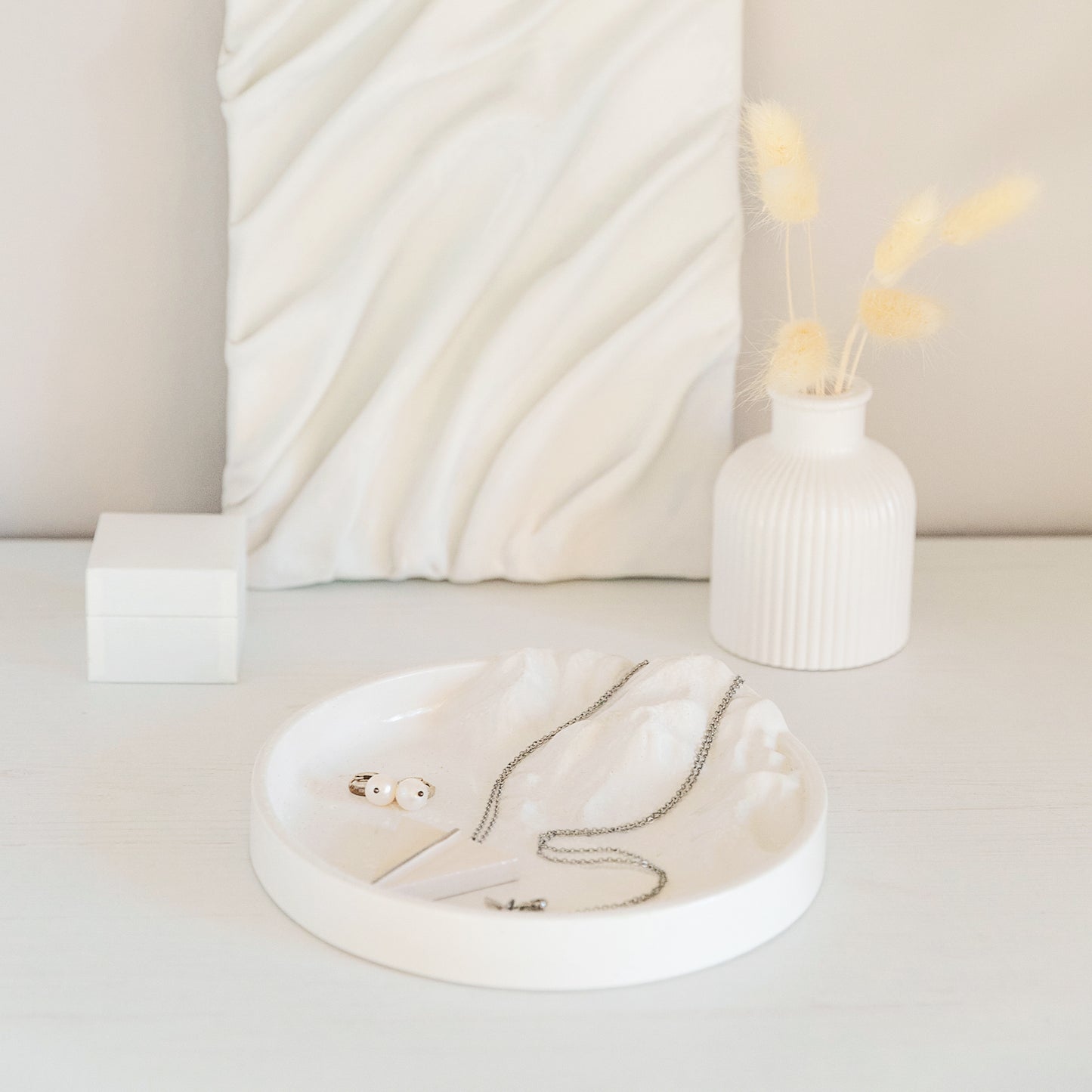 Gypsum Tray with Stunning Relief Detail for Fragrances and Jewelry